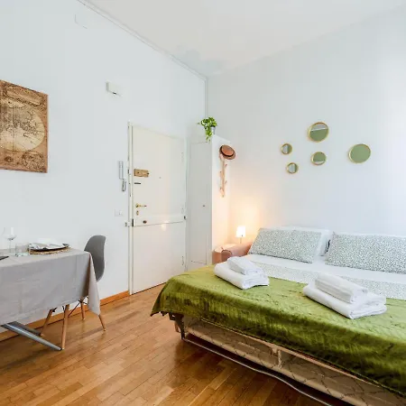 Apartment Milanese Elegance - 15 Minutes Duomo